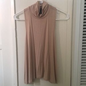Turtle neck tank top